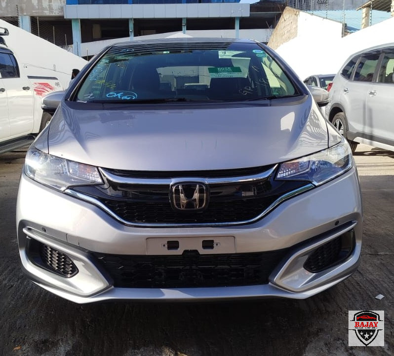 2018 honda FIT Hybrid - Image 4