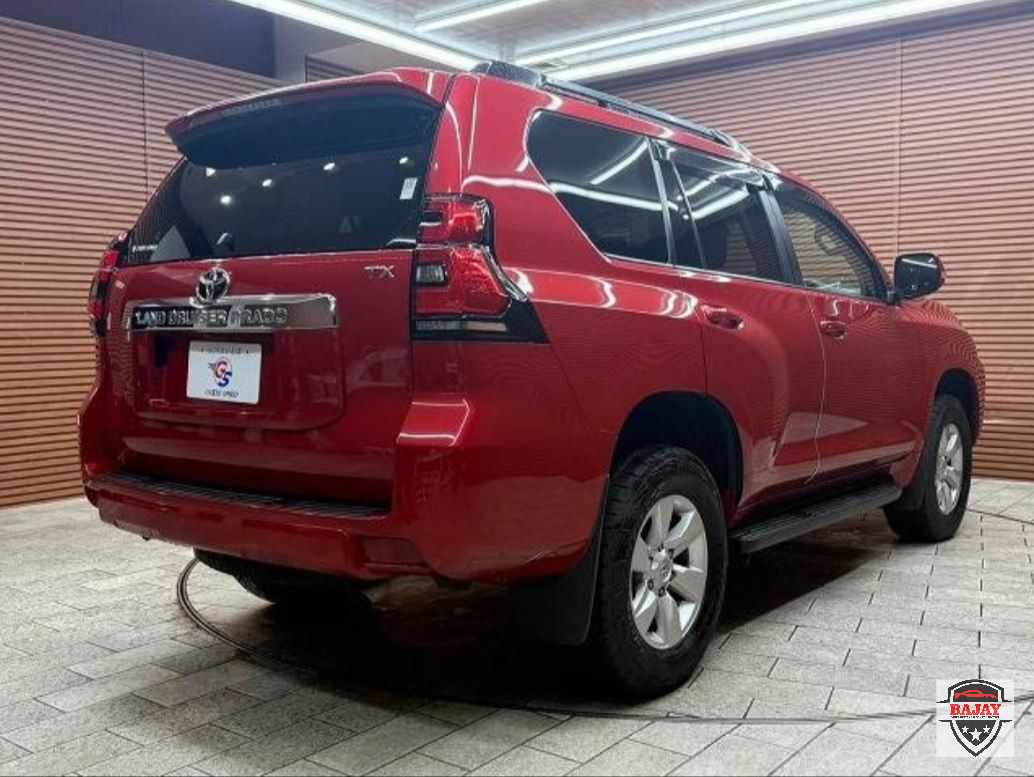 2018 toyota Prado - Image 2