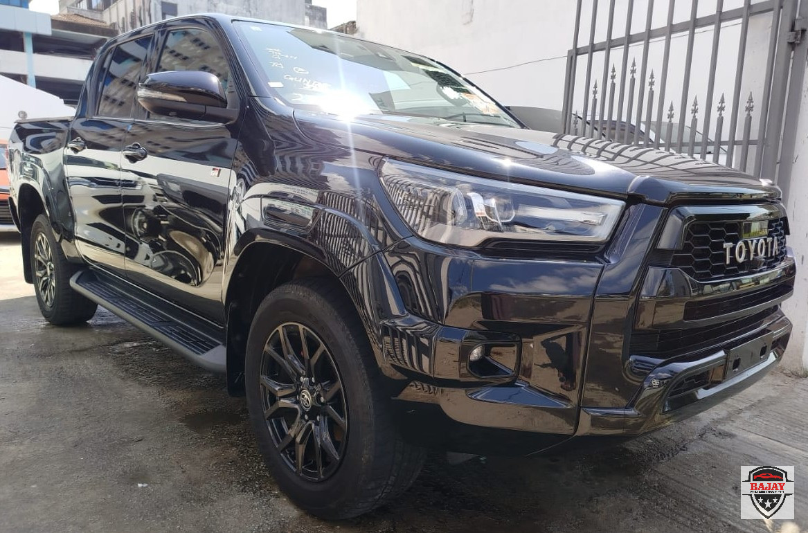2021 toyota Hilux - GR sport - Image 2