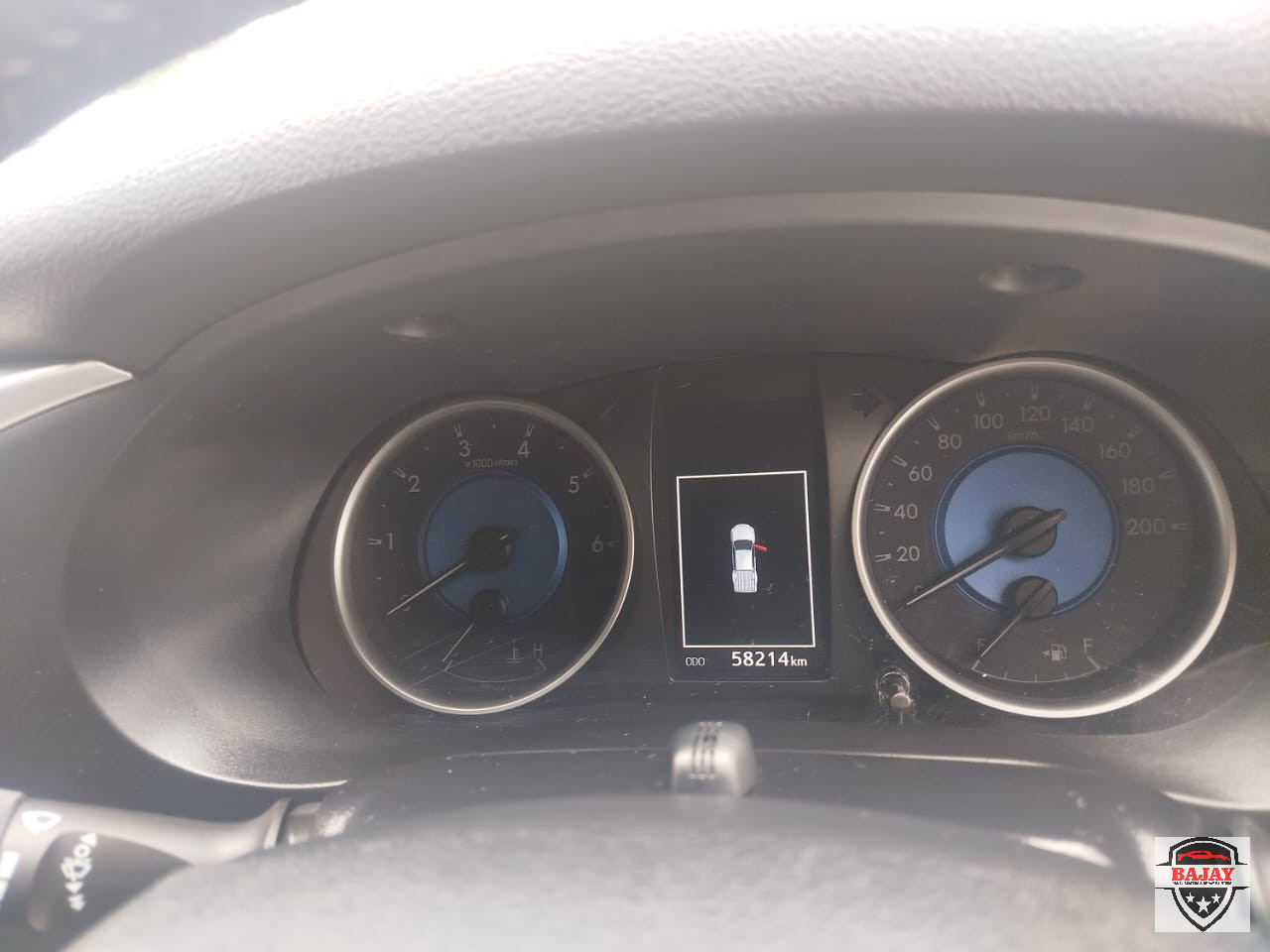 2018 toyota Hilux - Image 9