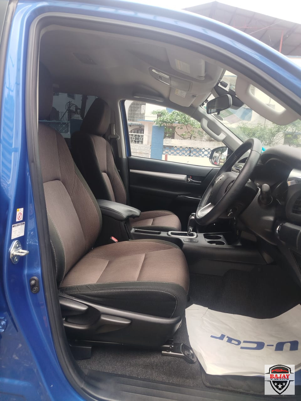 2018 toyota Hilux - Image 6