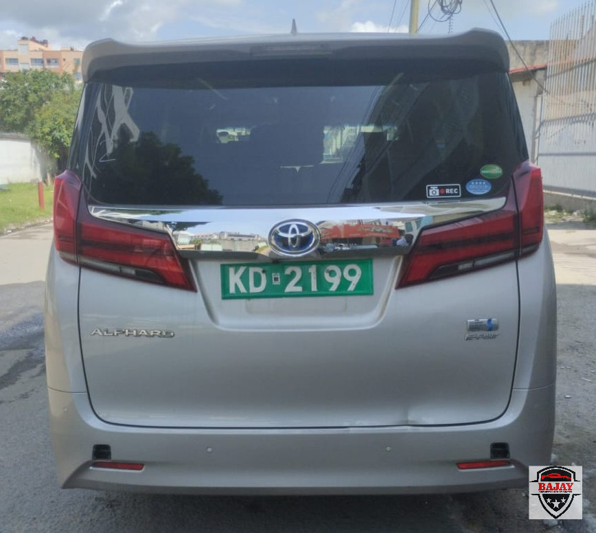 2018 toyota Alphard  - Image 11