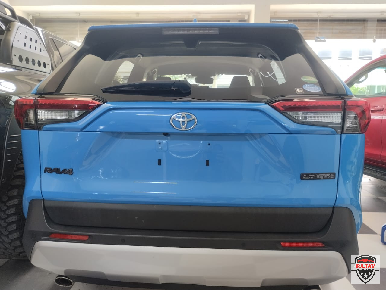 2019 toyota RAV4 Adventure - Image 3