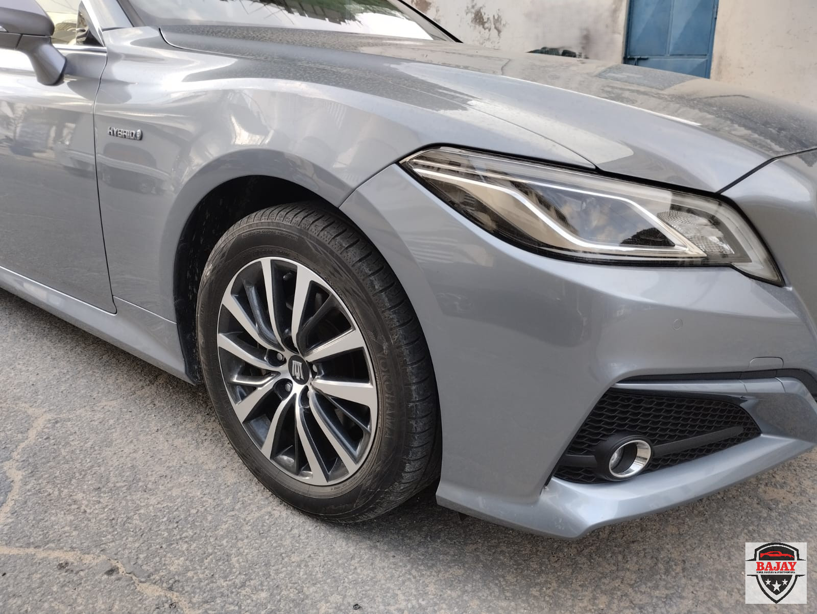 2018 toyota Crown Hybrid - Image 3