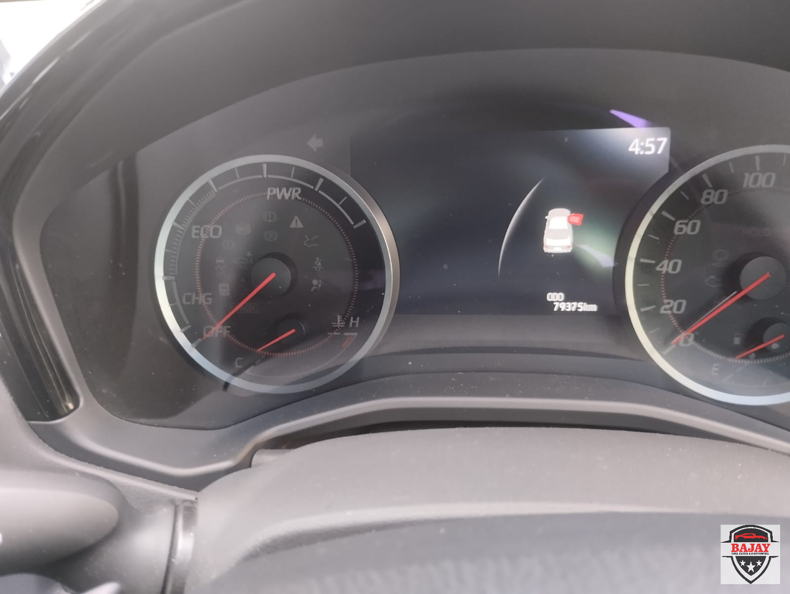 2018 toyota Crown Hybrid - Image 24