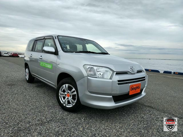 2019 toyota Probox 4WD - Image 4