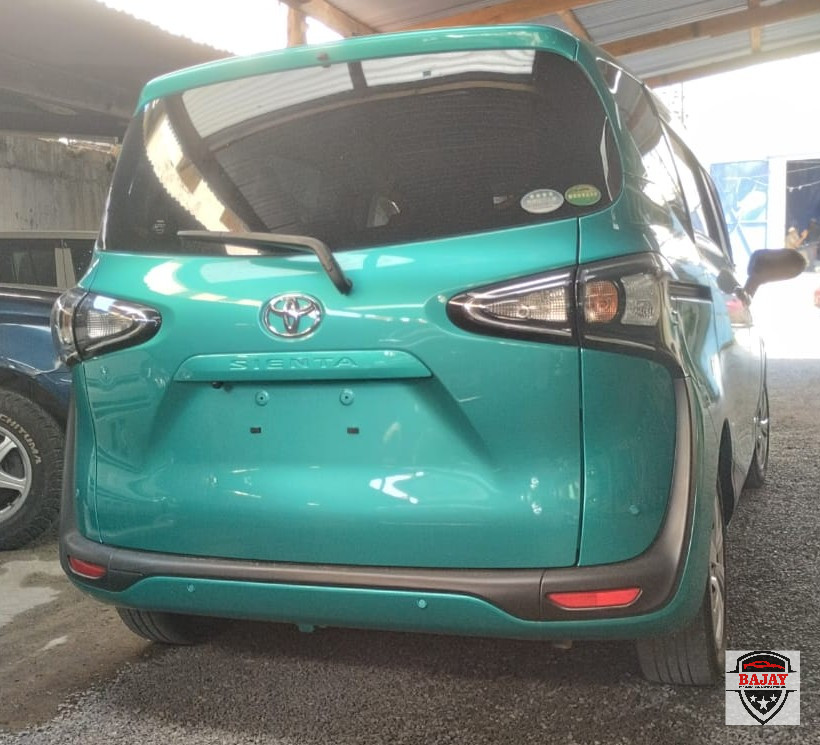 2018 toyota Sienta - Image 4