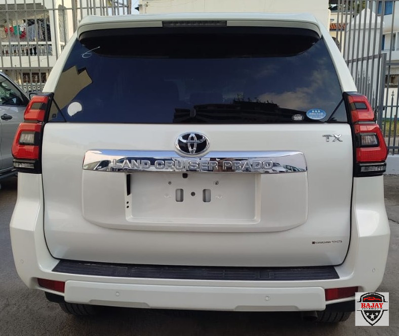 2018 toyota Prado - Image 5