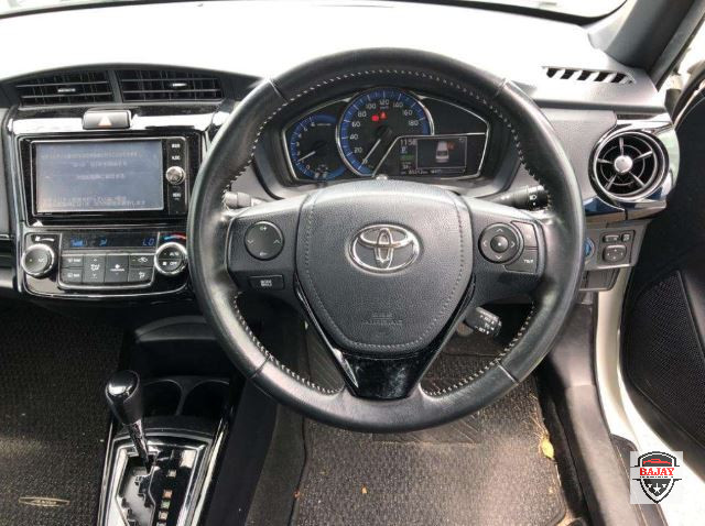 2018 toyota Axio - Image 5