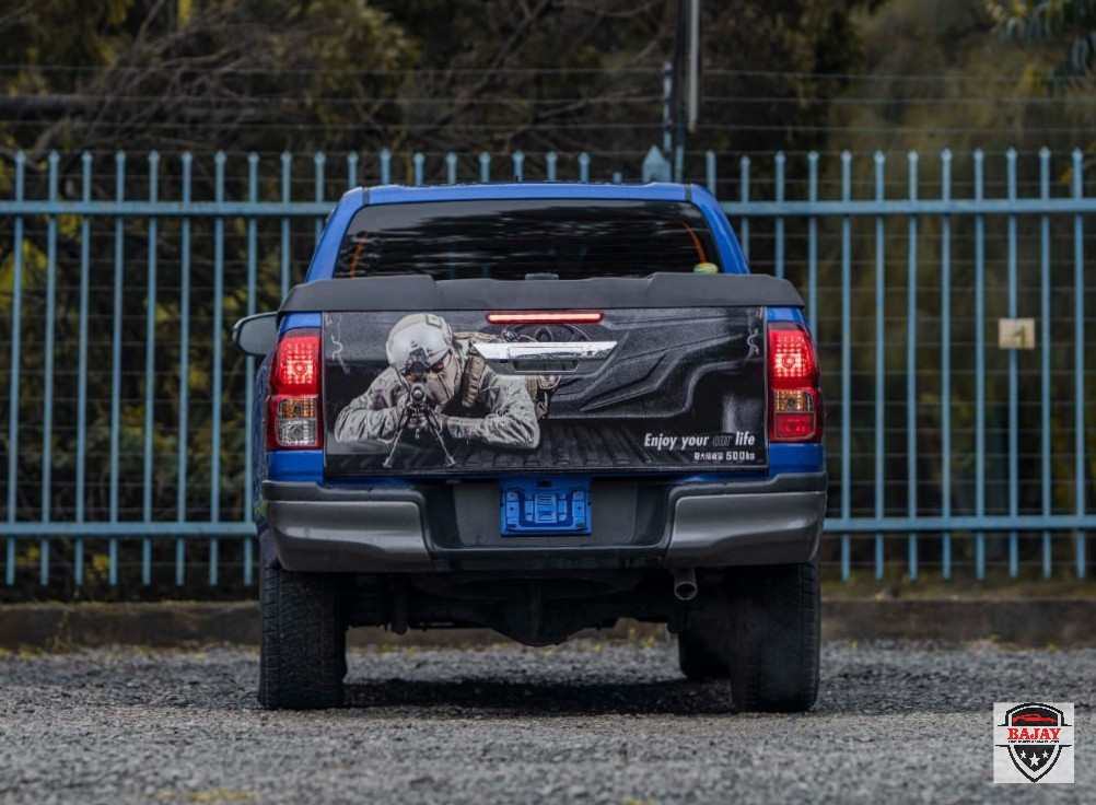 2018 toyota Hilux - Image 9