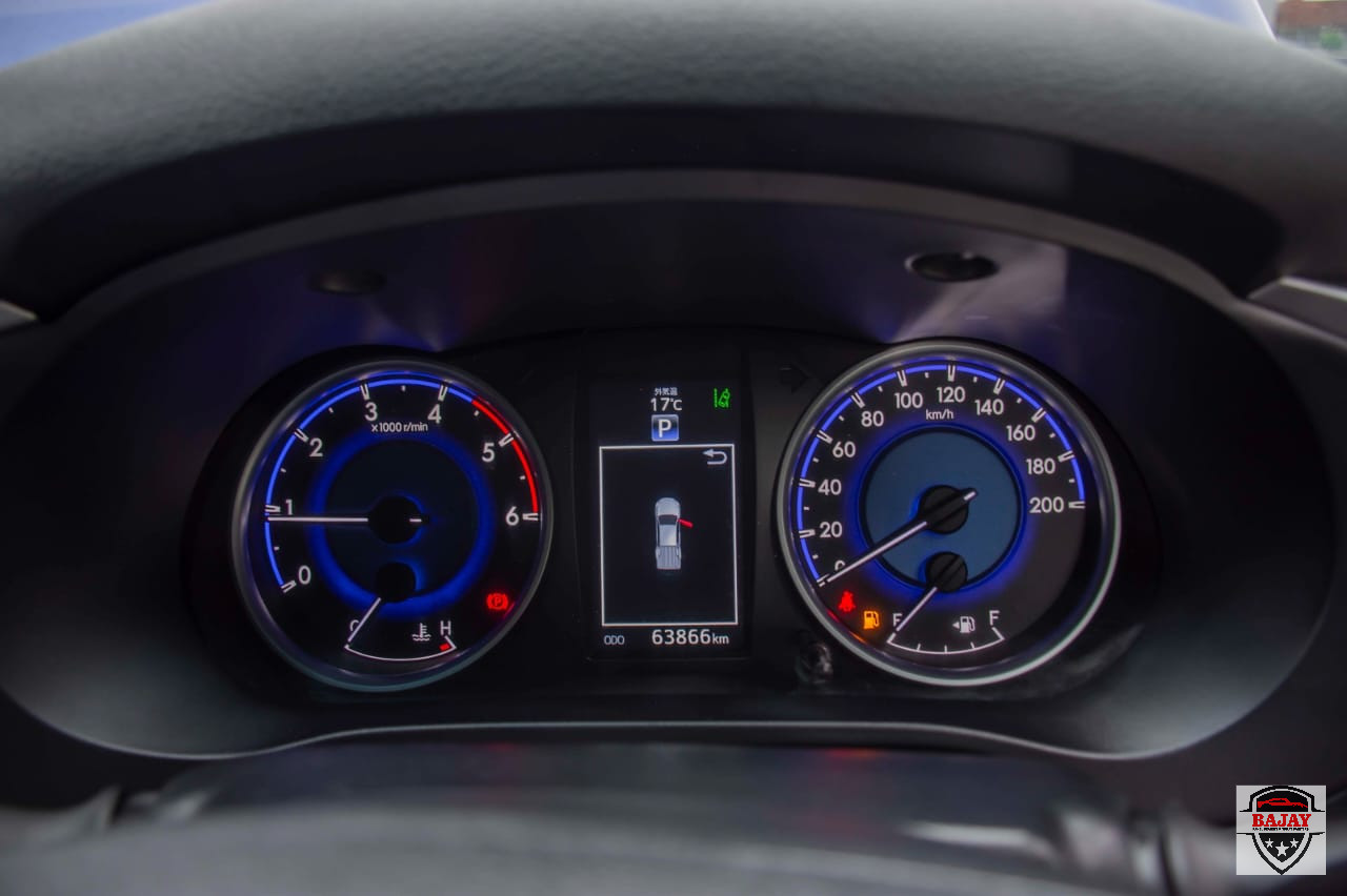 2018 toyota Hilux - Image 6