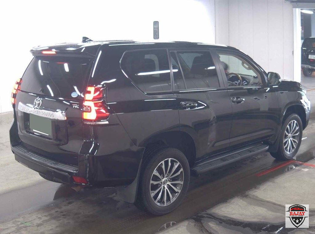 2018 toyota Prado - Image 5