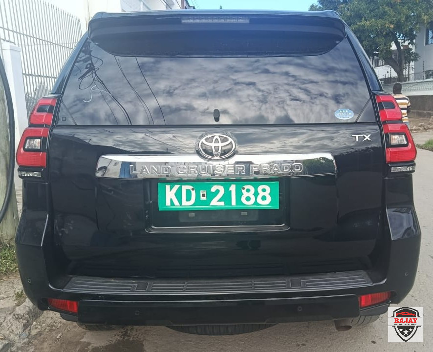 2018 toyota Prado - Image 6