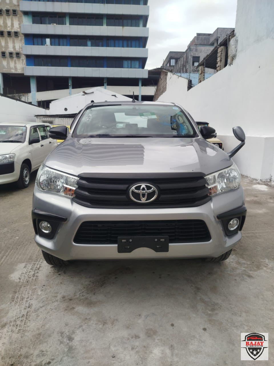 2018 toyota Hilux - Image 6