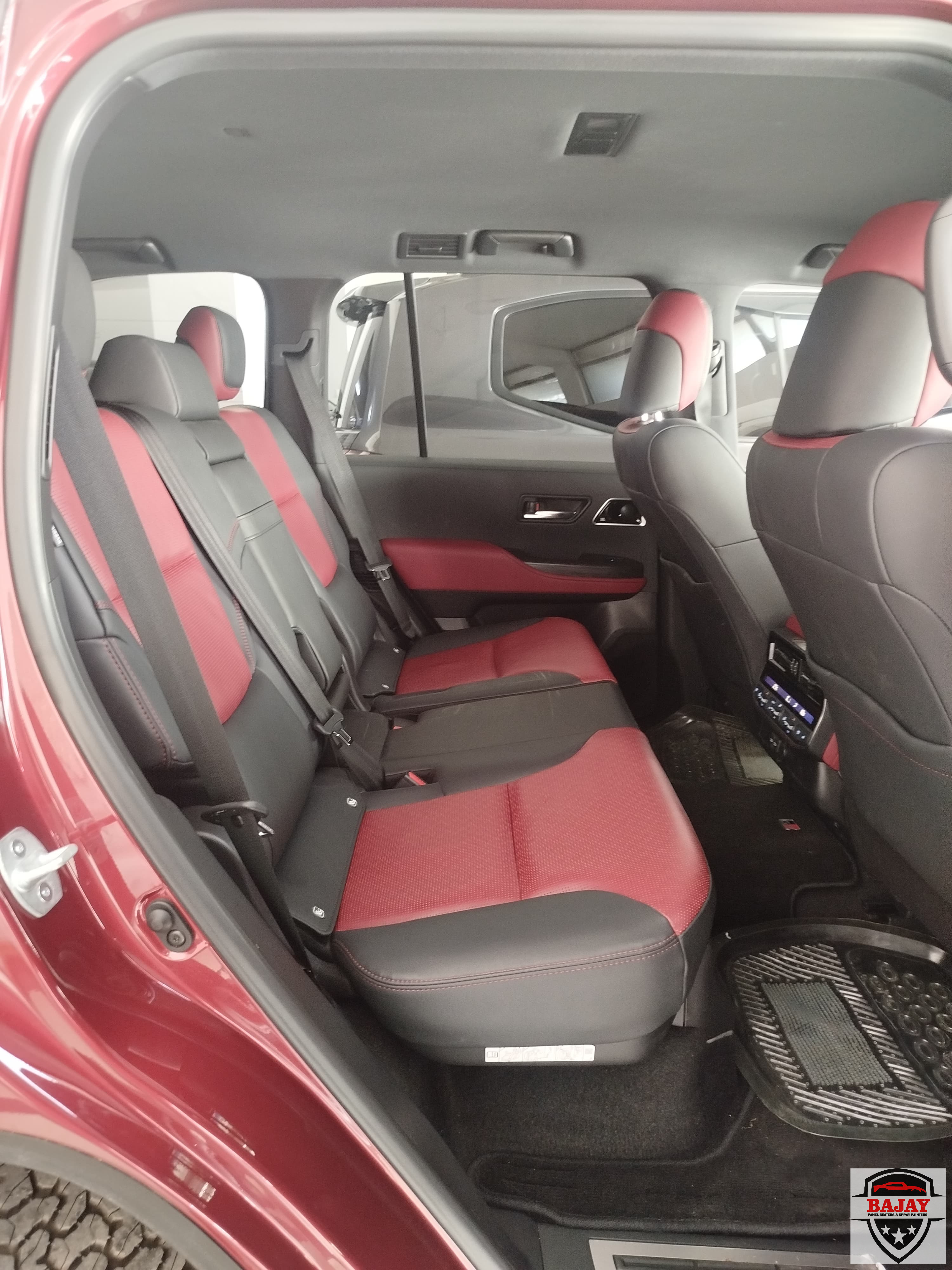 2021 toyota Land Cruiser GR Sport - Image 11