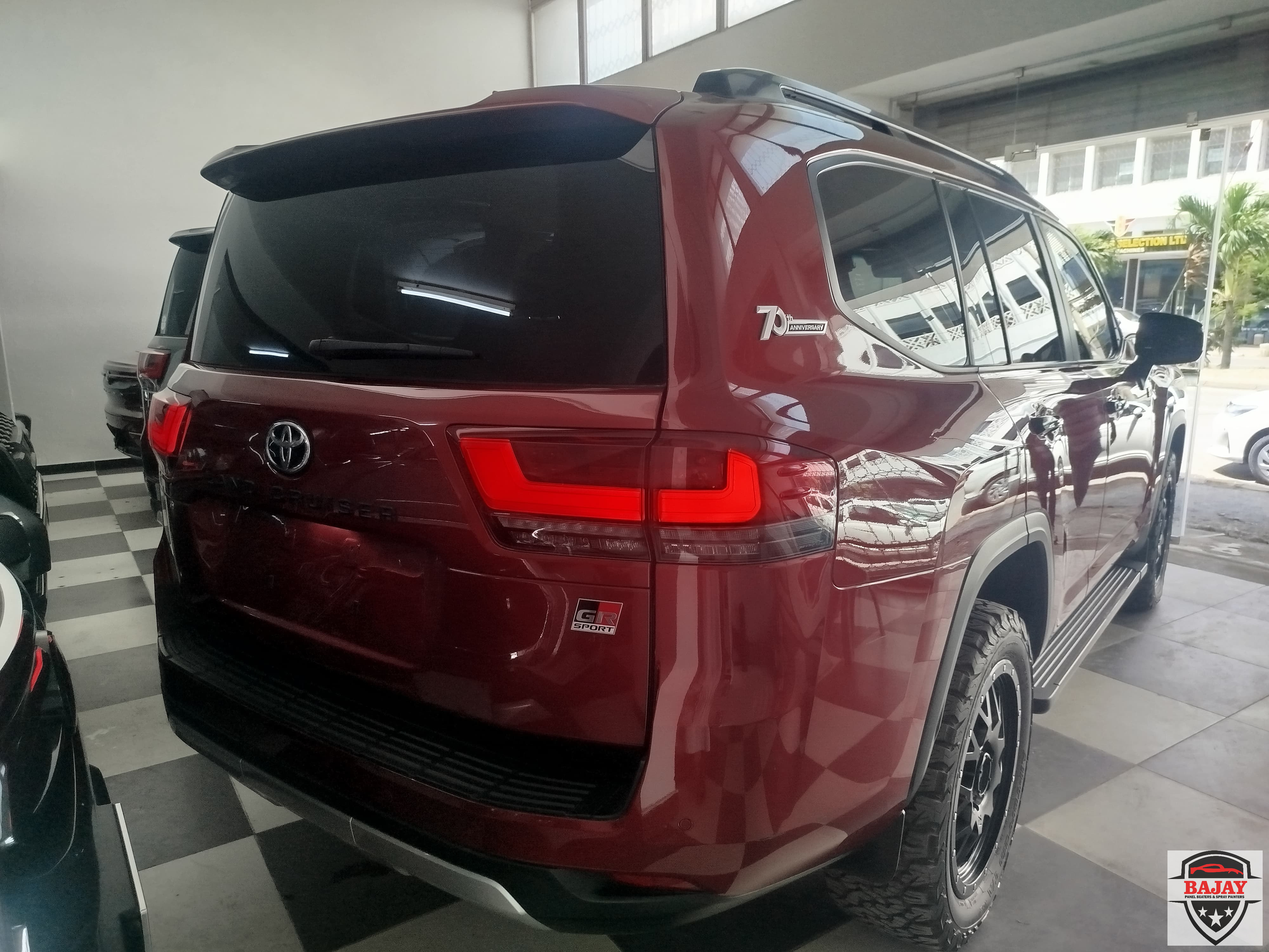 2021 toyota Land Cruiser GR Sport - Image 8