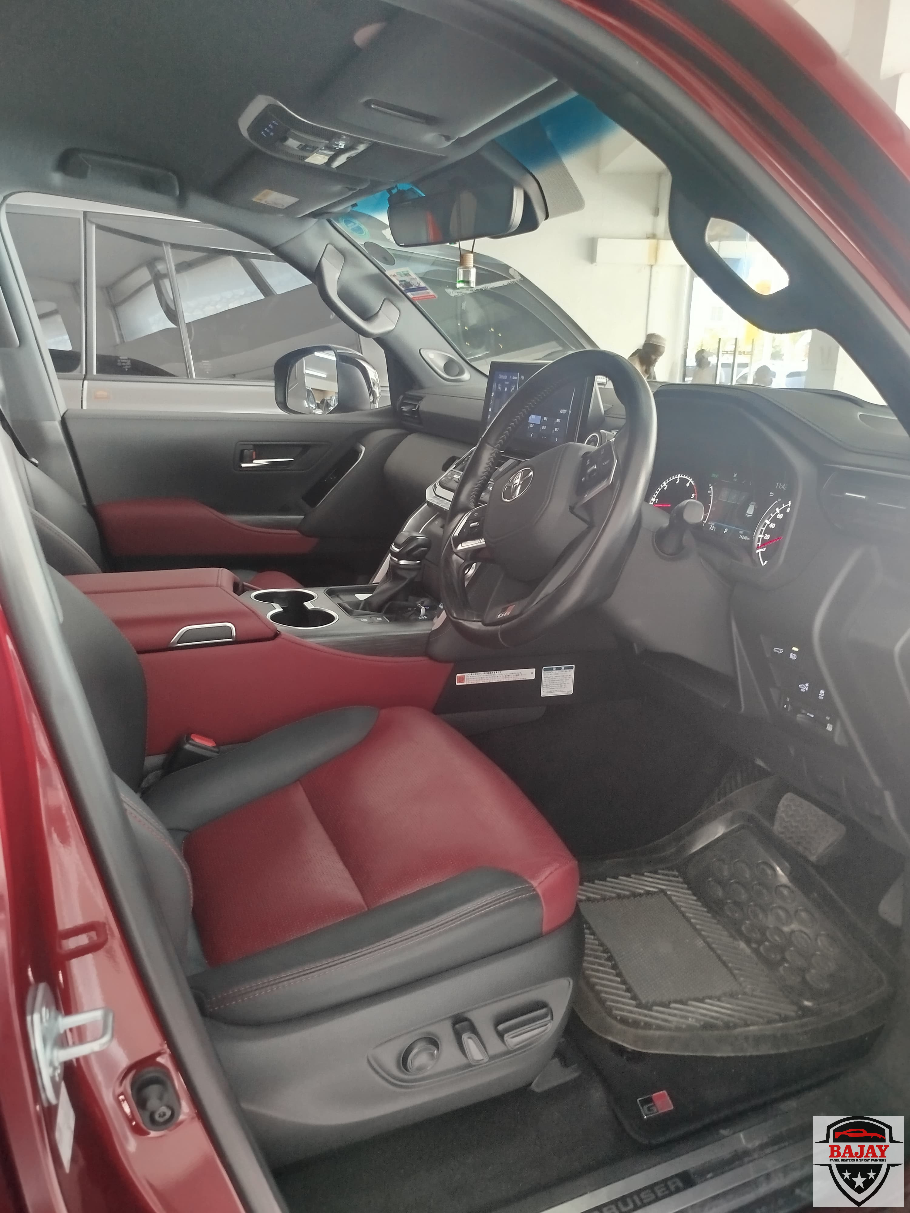 2021 toyota Land Cruiser GR Sport - Image 4