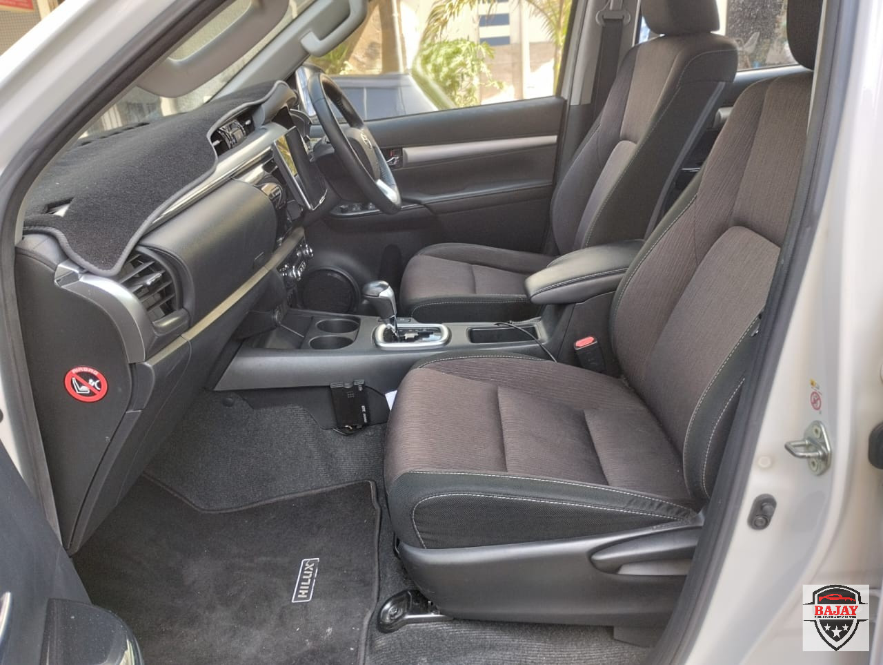 2018 toyota Hilux - Image 7