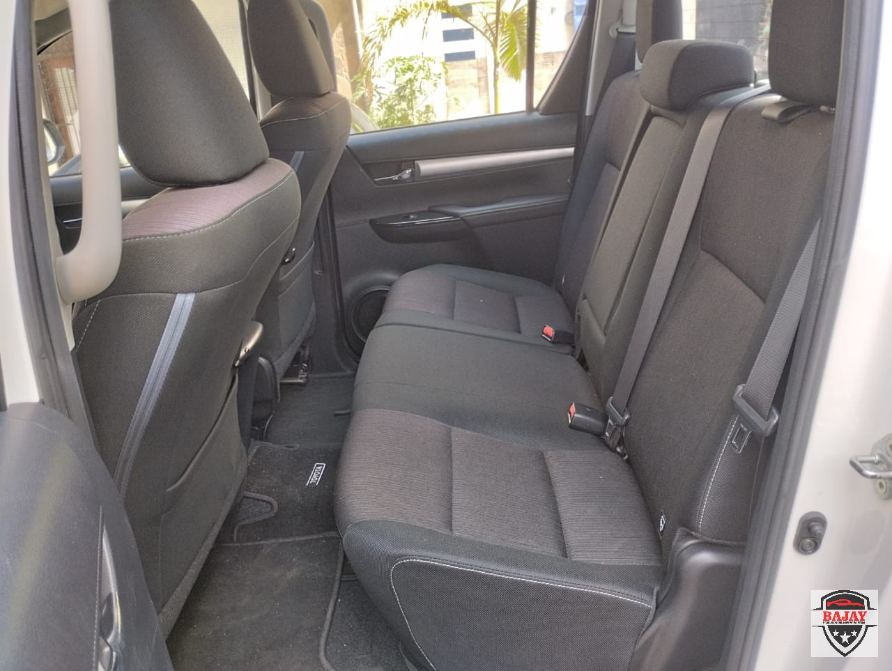 2018 toyota Hilux - Image 8