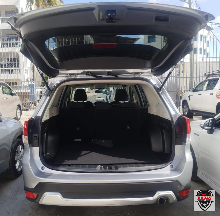 2019 subaru Forester - Image 3