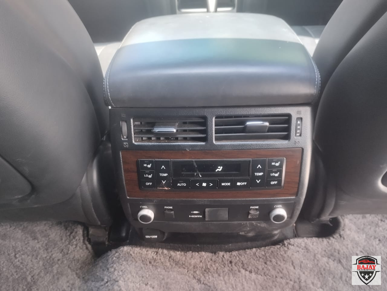 2015 toyota Land Cruiser ZX - Image 10