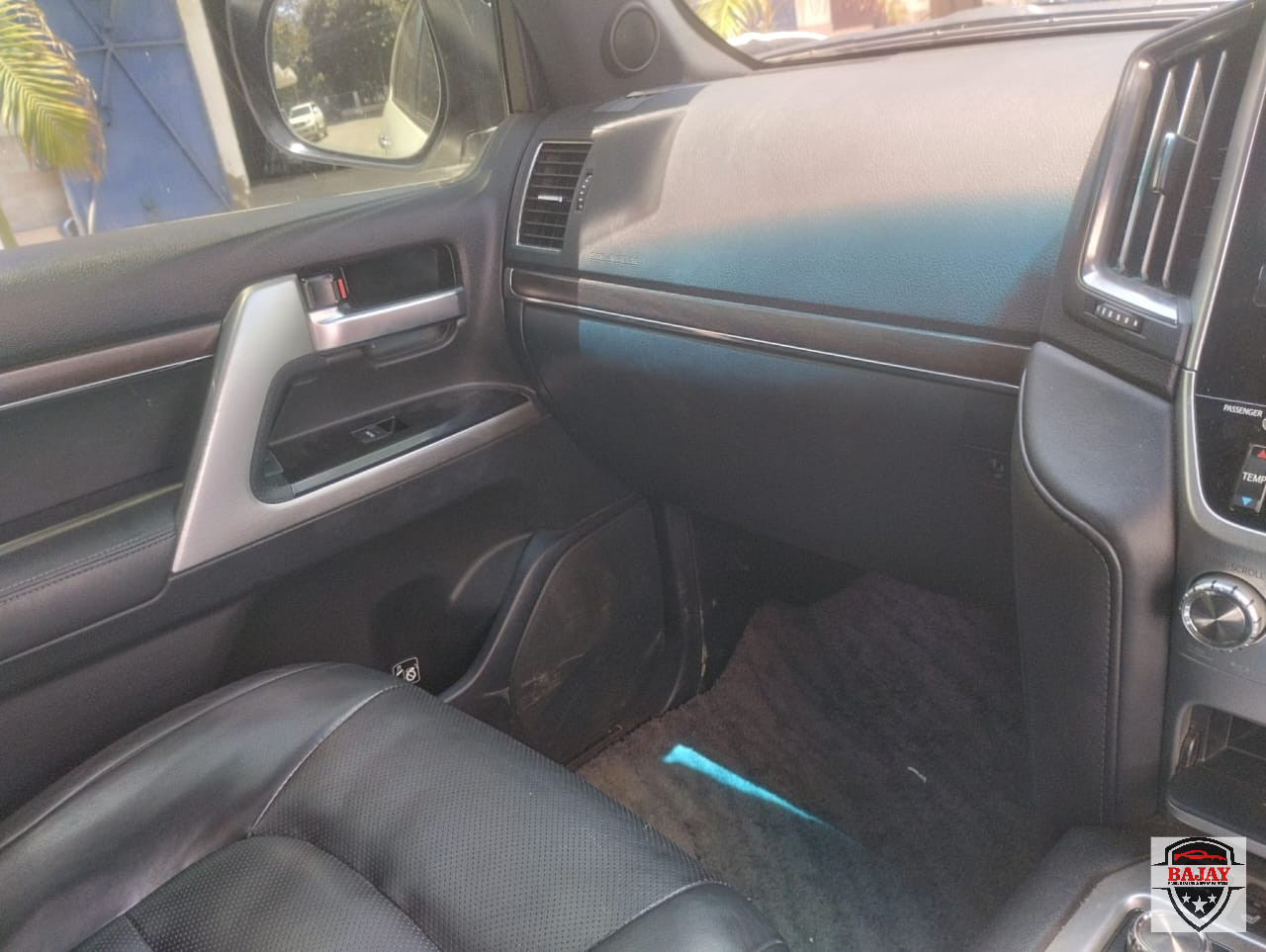 2015 toyota Land Cruiser ZX - Image 9