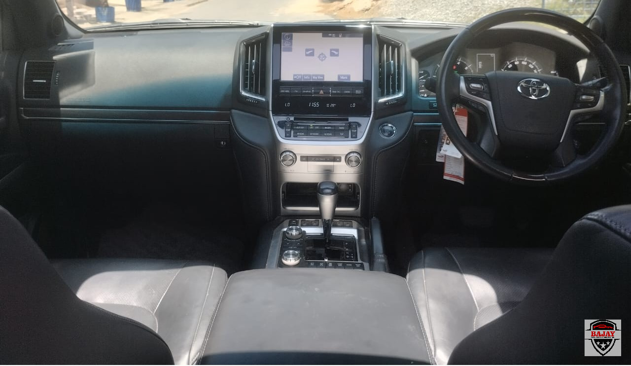 2015 toyota Land Cruiser ZX - Image 14